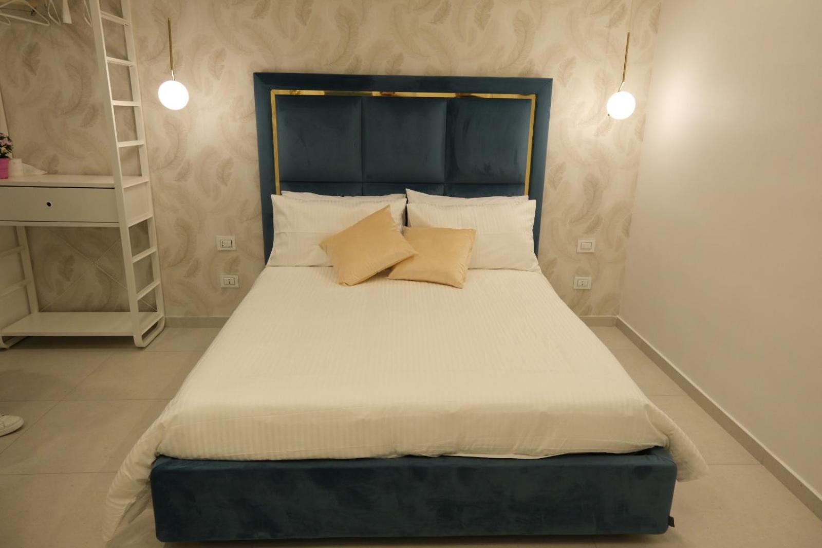 Luxury Masaniello Hotel Napoli Ngoại thất bức ảnh