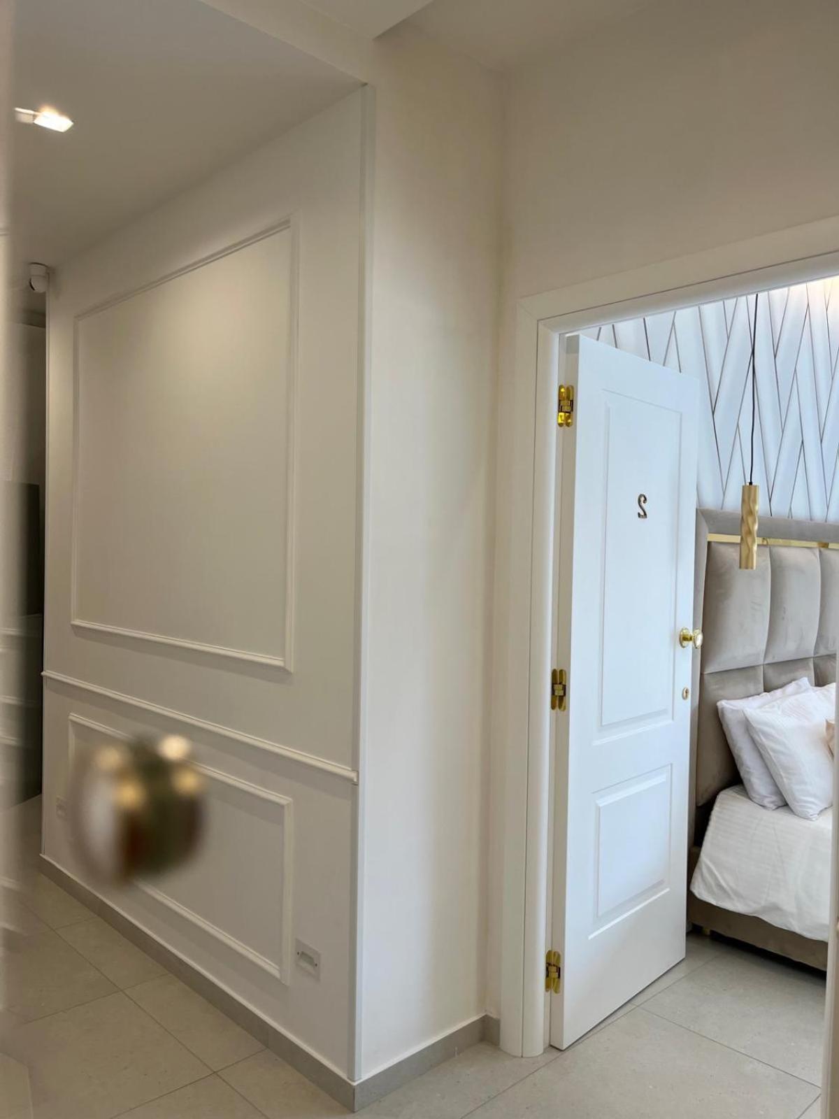 Luxury Masaniello Hotel Napoli Ngoại thất bức ảnh